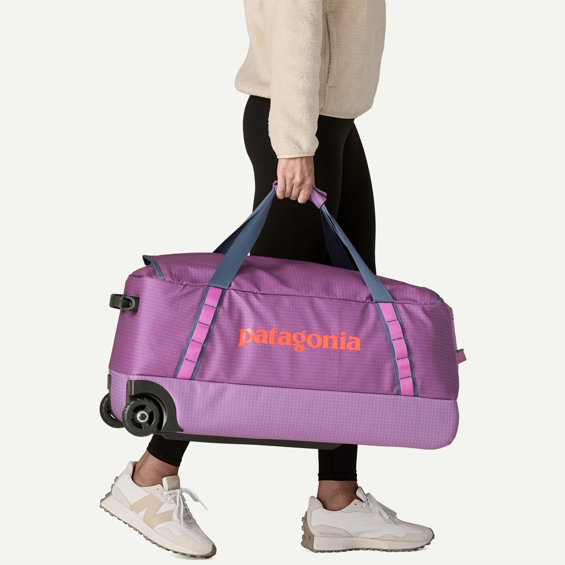 Patagonia Black Hole® Wheeled Duffel 70L Patagonia