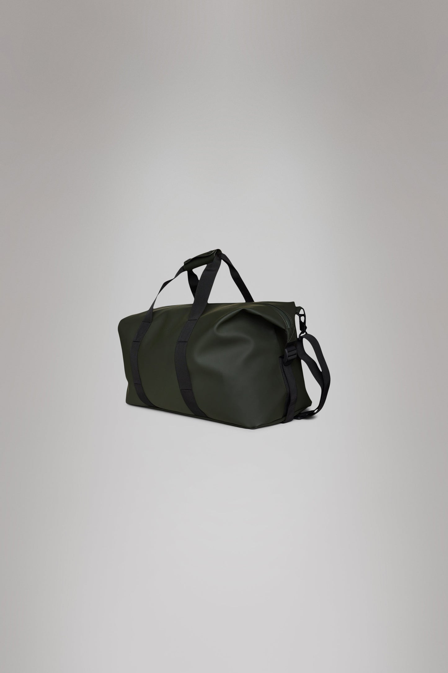RAINS Hilo Weekend Bag Green 36L H27 x D26 x W52 cm Weekender