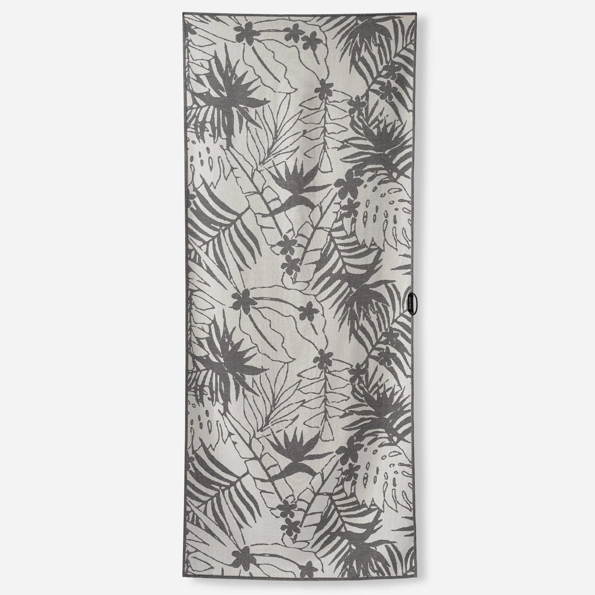 Organic Travel Towel: Retro Palms Black Nomadix