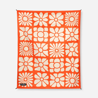 Festival Blanket: Big Flowers Expedition Orange Nomadix