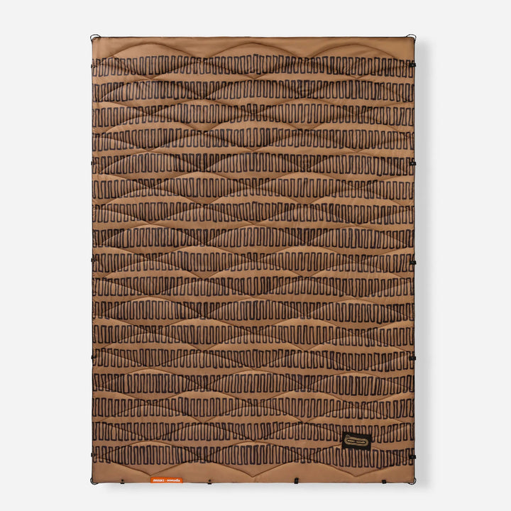 Graphene Puffer Blanket: Switchback Coyote (Nomadix x Brooks) Nomadix