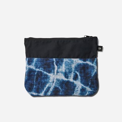The Large Pouch: Nomadix x FARO: Agua Blue Nomadix