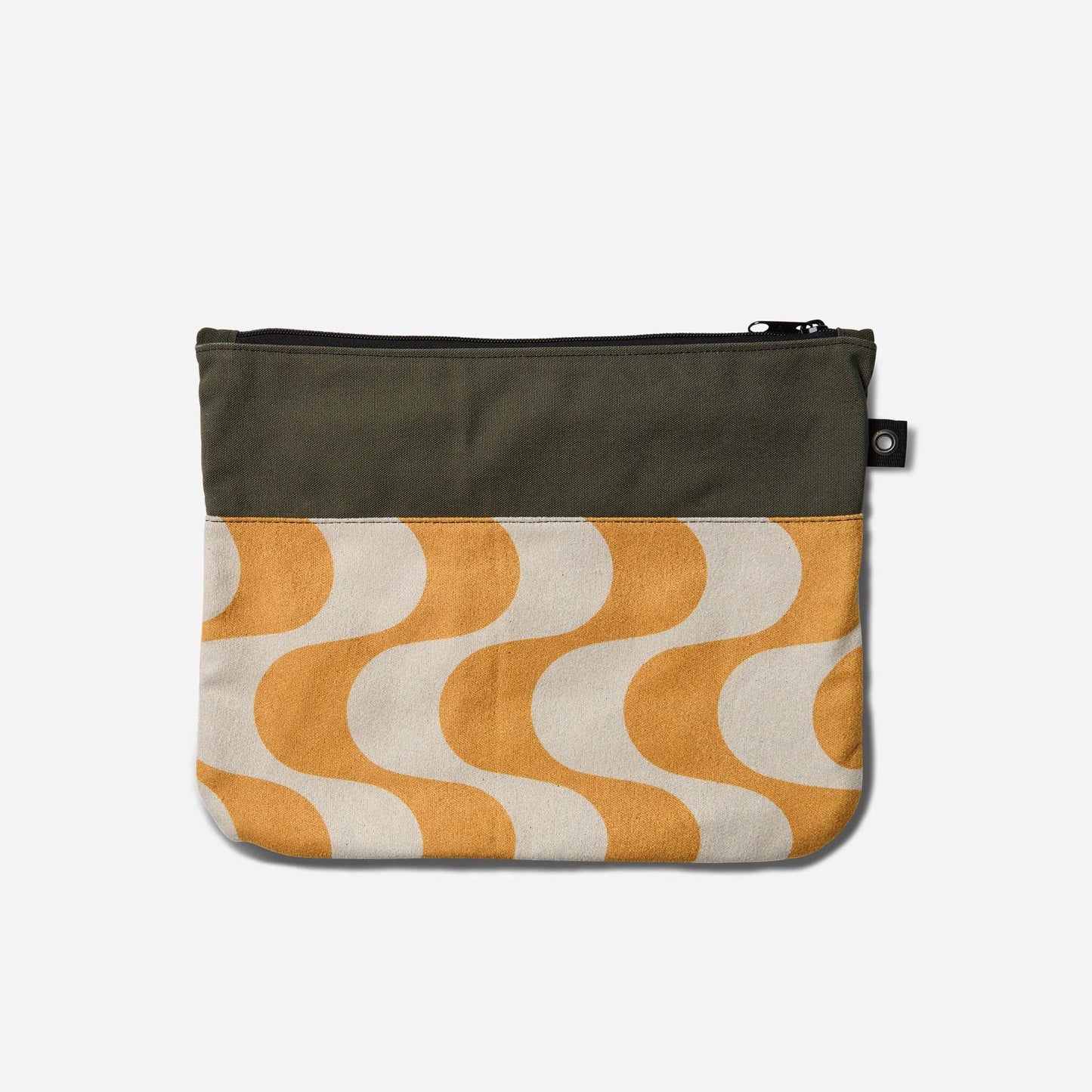 The Large Pouch: Nomadix x FARO: Copa Nomadix