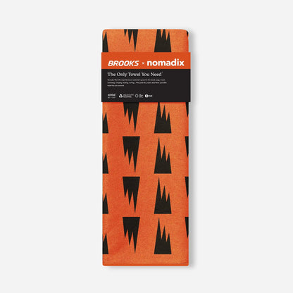 Original Towel: Summit Expedition Orange (Nomadix x Brooks) Nomadix