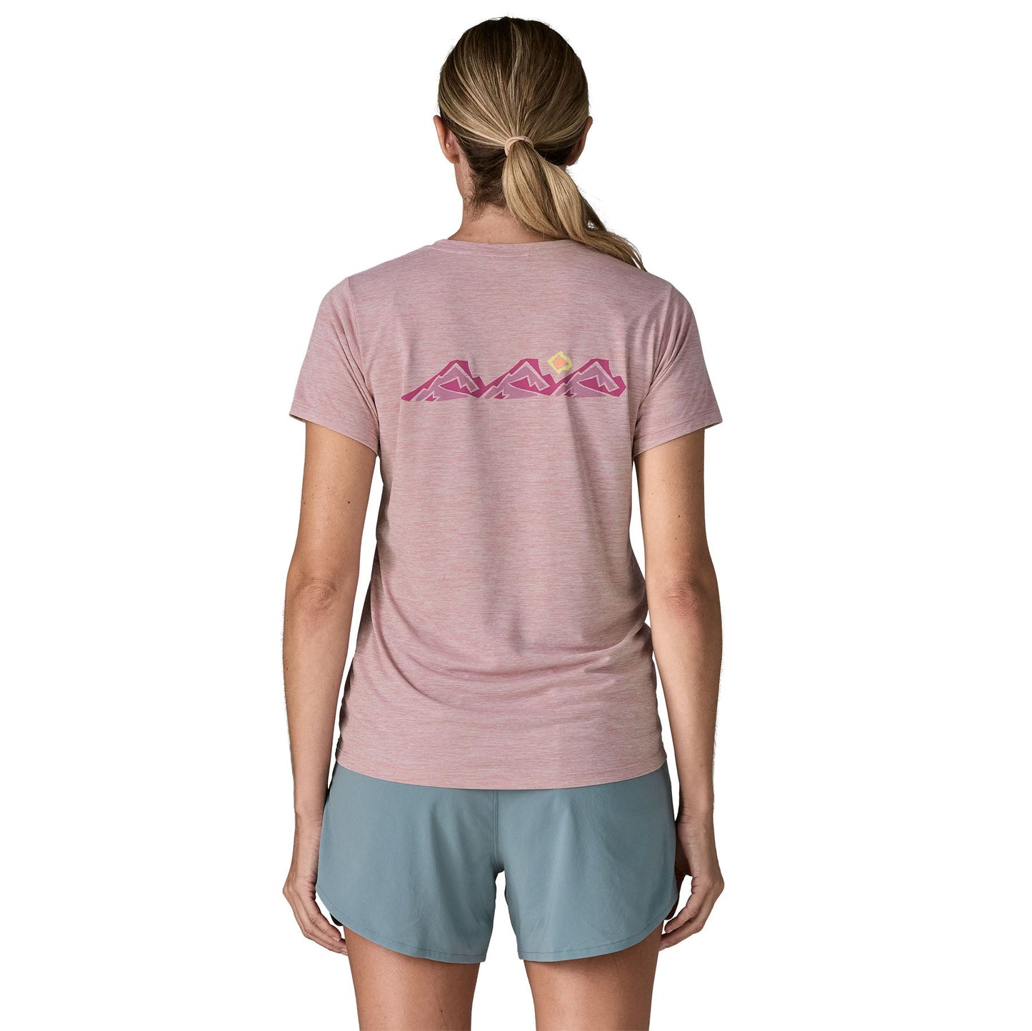 Patagonia W's Cap Cool Daily Shirt - Trailcheck Patagonia