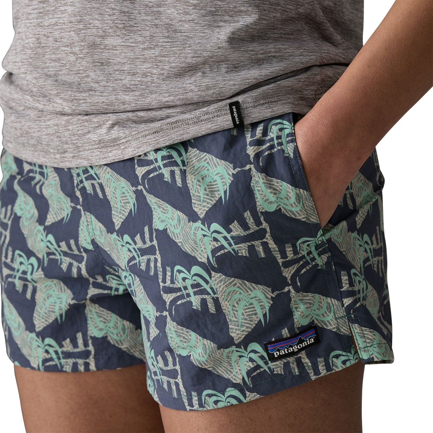 Patagonia W's Barely Baggies Shorts - 2 1/2 in Patagonia