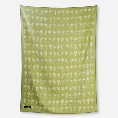 Blanket Towel: Breezy Palms Olive Nomadix