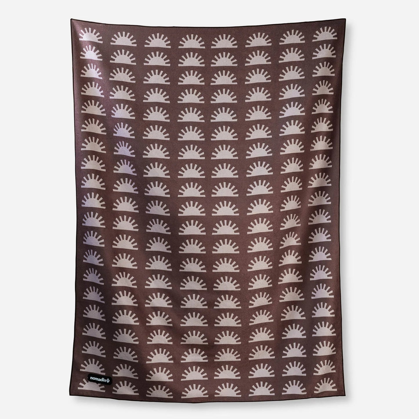 Ultralight Towel: Lazy Daisy Dusk Nomadix