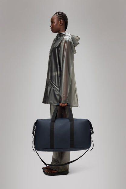 RAINS Hilo Weekend Bag Navy 36L H27 x D26 x W52 cm Weekender
