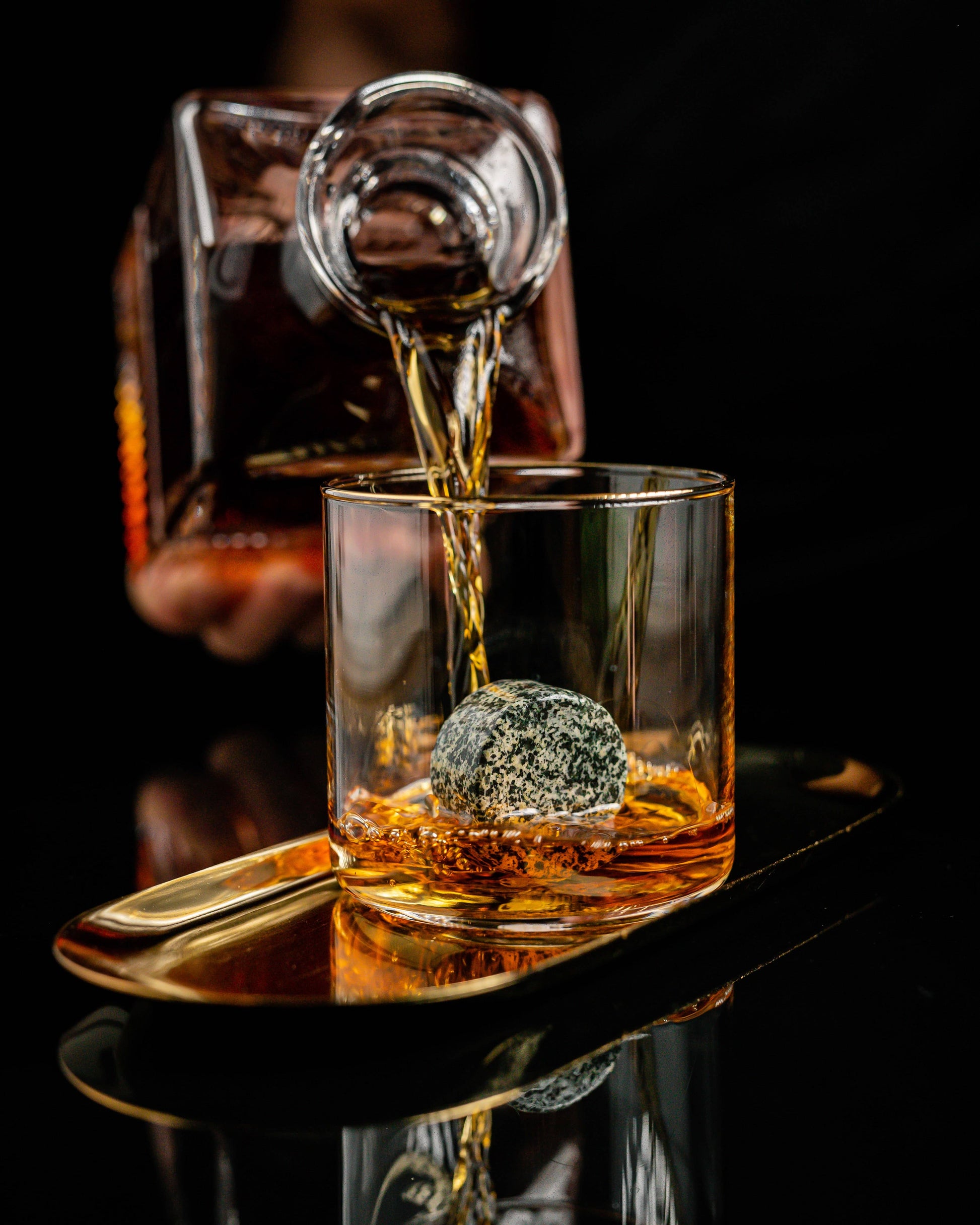 ROCKS whiskey and cocktail smoker kit gift set