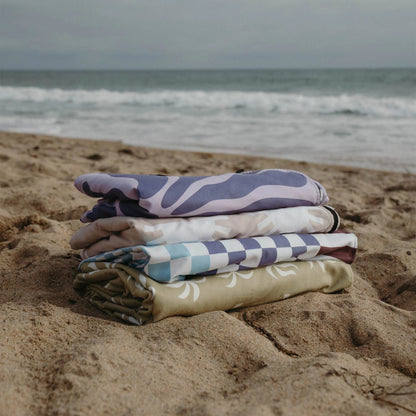 Festival Blanket: Breezy Palms Olive Nomadix