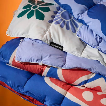 Graphene Puffer Blanket: Slack Tide Coastal Blue Nomadix