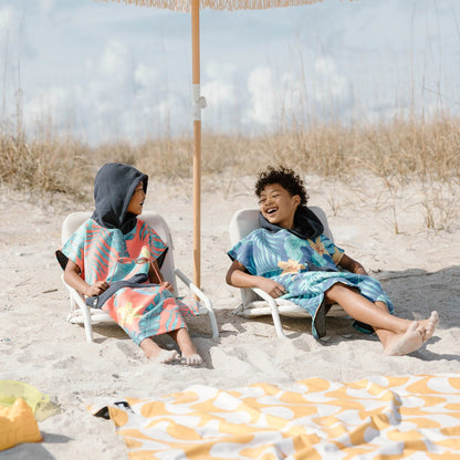 Kids Changing Poncho: Palms Coral Nomadix