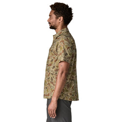 Patagonia Men's Short-Sleeved Self-Guided Sun Shirt Patagonia