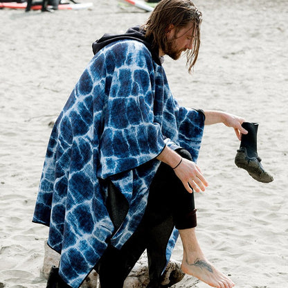 Poncho Towel: Agua Blue Nomadix