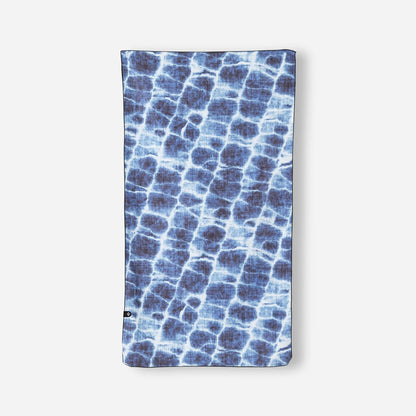 Ultralight Towel: Agua Blue Nomadix